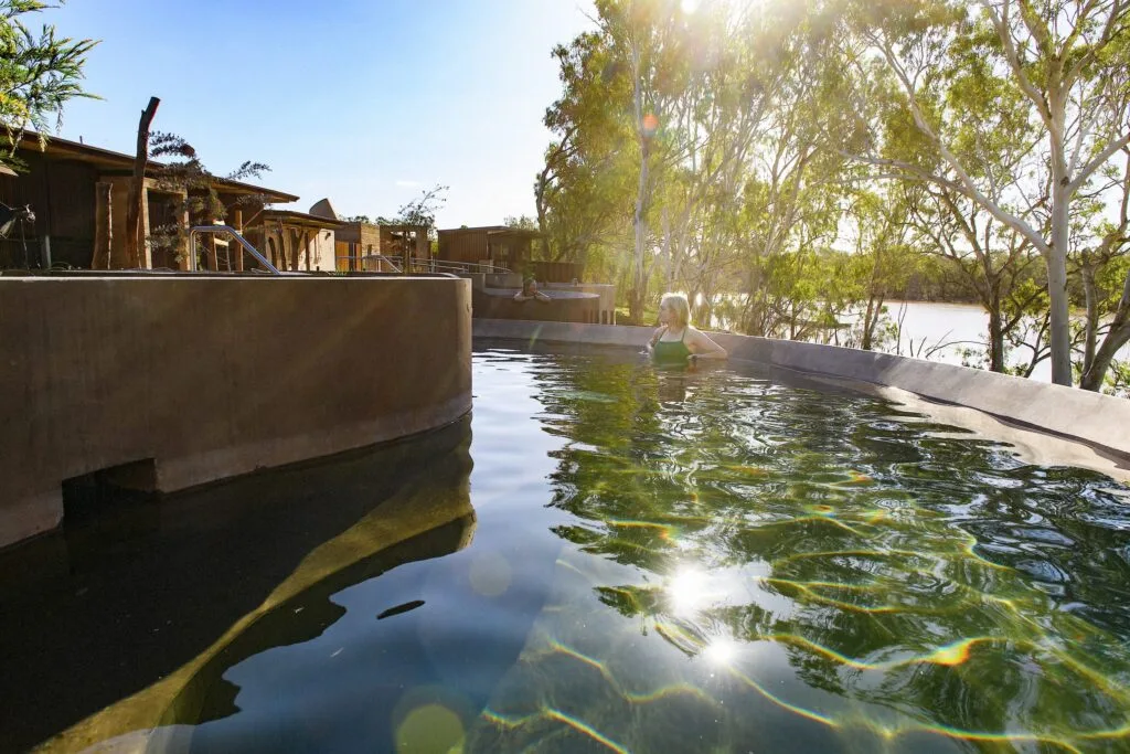 Outback Oasis Tour — Club Boutique Hotel Cunnamulla